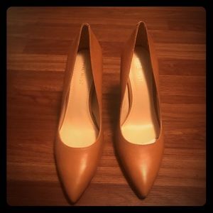 Nude Nine West Pumps